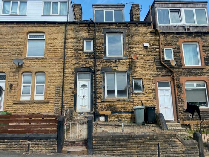 Houses for sale & to rent in LS27 0EN, Bridge Street, Morley South Leeds