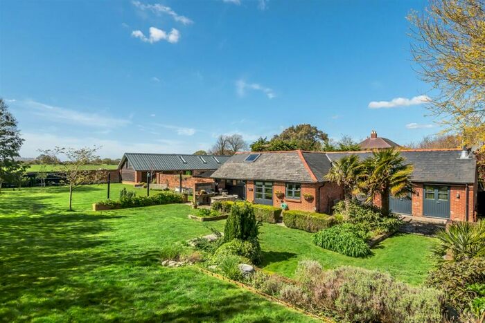 3 Bedroom Barn Conversion For Sale In Birdham Road, Nr Chichester, PO20