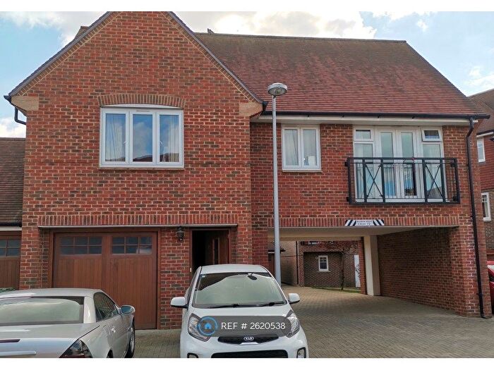 2 Bedroom Maisonette To Rent In Rushy Field, Horsham, RH12