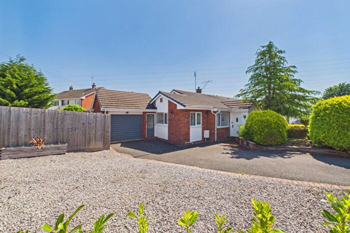 5 Bedroom Bungalow For Sale In Brunswood Green, Hawarden, CH5