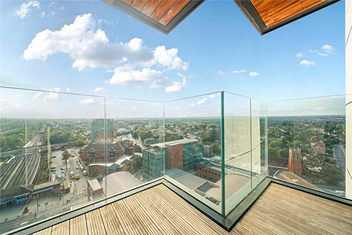 2 Bedroom Flat For Sale In St. Marks Square, Bromley, BR2