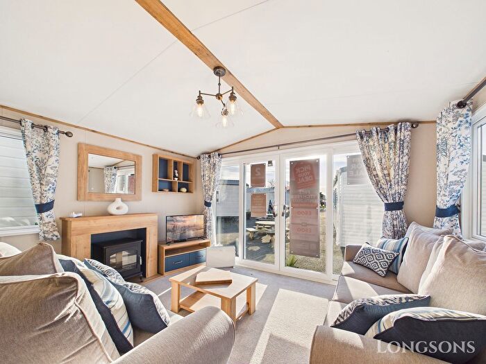 2 Bedroom Park Home For Sale In Shottendane Road, Birchington, CT7