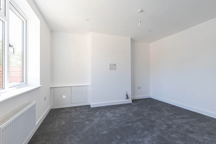 4 Bedroom Terraced House To Rent In Cold Pool Lane, Cheltenham, GL51