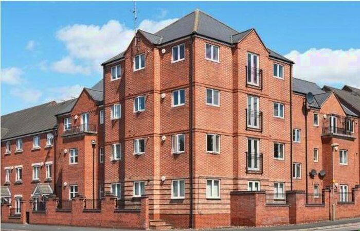 2 Bedroom Apartment To Rent In Clarkes Court, Banbury, OX16
