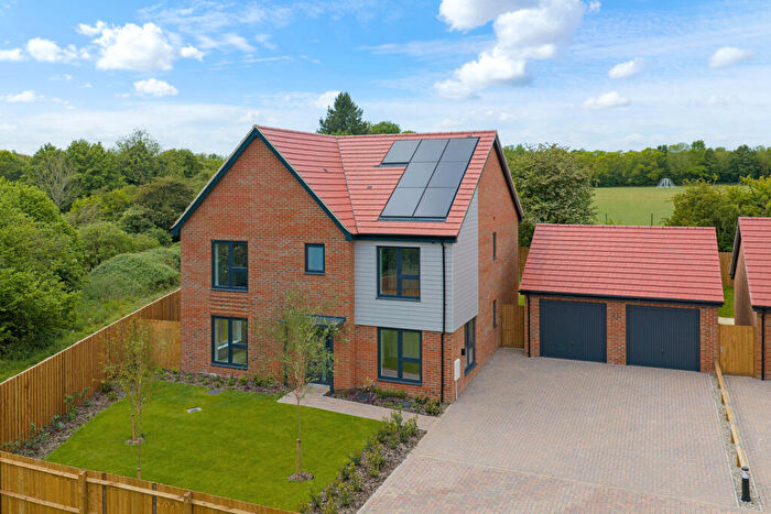 5 Bedroom Detached House For Sale In Hollymead Square, Newport, Essex, CB11