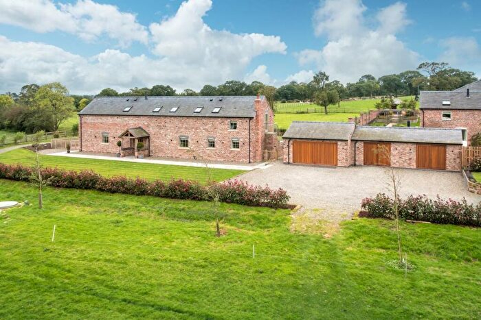 5 Bedroom Barn Conversion For Sale In Barnhouse Lane, Great Barrow, CH3