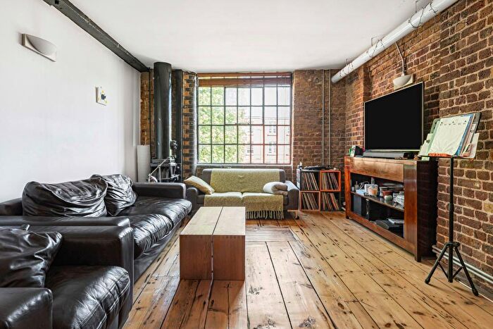 2 Bedroom Flat To Rent In Weston Street, London, SE1