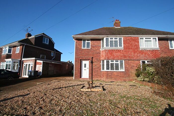 3 Bedroom Semi-Detached House To Rent In Strathmore Road, Goring-By-Sea, Worthing, BN13