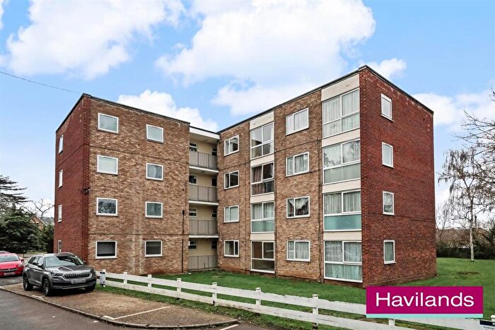 1 Bedroom Flat To Rent In Hansart Way, Enfield, EN2