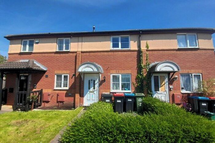 2 Bedroom Property To Rent In Pipston Green, Milton Keynes, MK7