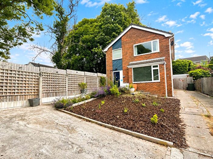 4 Bedroom Detached House For Sale In Grant Close, Lancaster, Lancashire, LA1