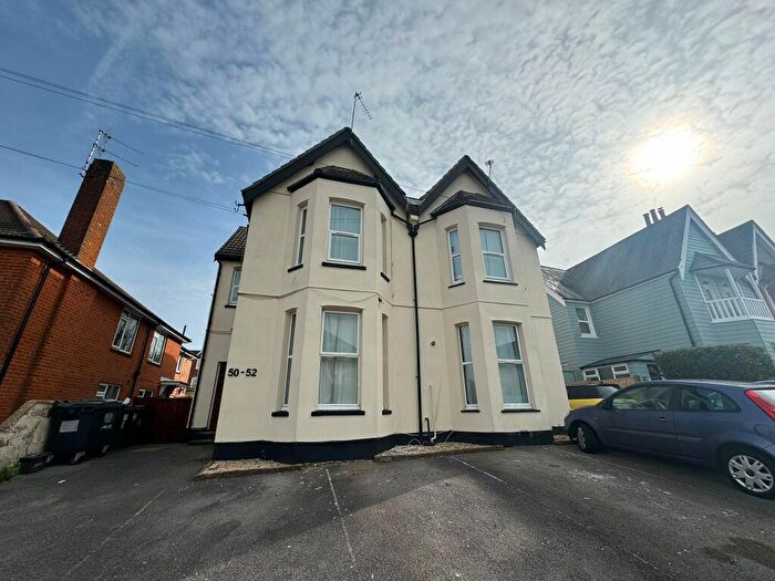 1 Bedroom Flat To Rent In Drummond Road, Bournemouth, BH1