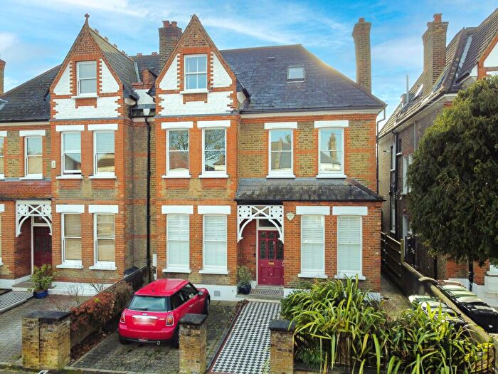 2 Bedroom Flat To Rent In Vancouver Road, Forest Hill, SE23