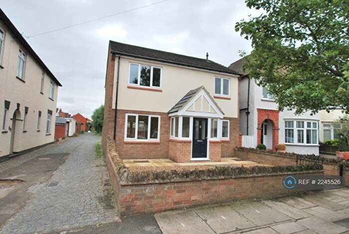 3 Bedroom Detached House To Rent In Ardington Road, Northampton, NN1