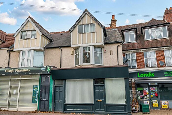 3 Bedroom Apartment To Rent In High Street, Farnborough, Orpington, BR6