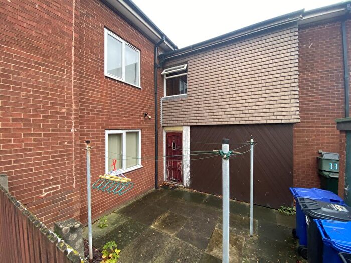 2 Bedroom Flat For Sale In Queen Street, Doncaster, DN4
