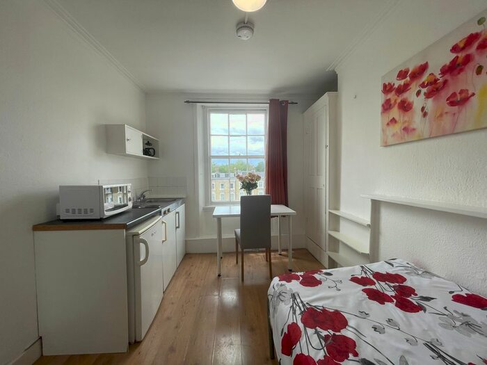 Studio To Rent In Oakley Street, London, SW3