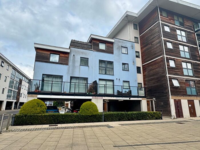 2 Bedroom Flat To Rent In Clifford Way, Maidstone, ME16