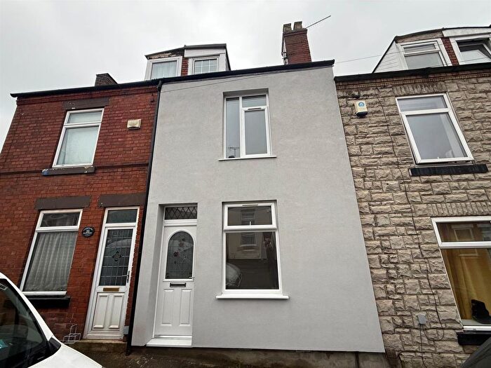 3 Bedroom Property To Rent In Kitchener Drive, Mansfield, NG18