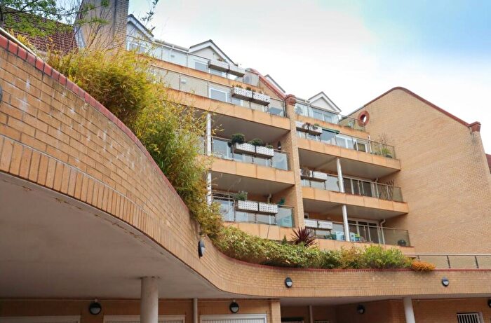 2 Bedroom Apartment To Rent In St James Meadow, Norwich, NR3