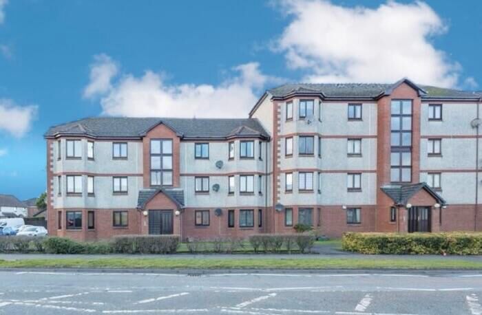 2 Bedroom Flat For Sale In Muirhead Avenue, Falkirk, FK2