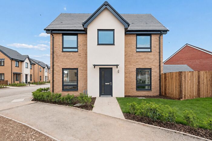 3 Bedroom Detached House To Rent In Bartlett Way, Stevenage, SG1