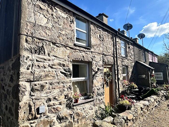 3 Bedroom Terraced House To Rent In Babell Terrace, Llanaelhaearn, LL54