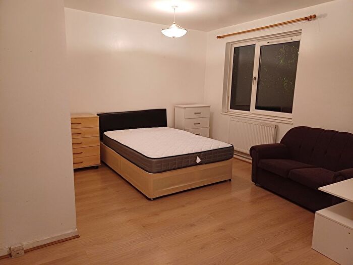 1 Bedroom Flat To Rent In Florida Street, London, E2