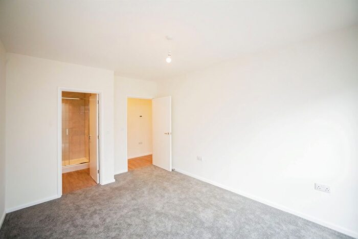 2 Bedroom Flat For Sale In Chilmington Rise, Great Chart, Ashford, TN23