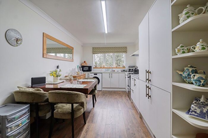 2 Bedroom Flat For Sale In The Chequers, Scunthorpe, DN15