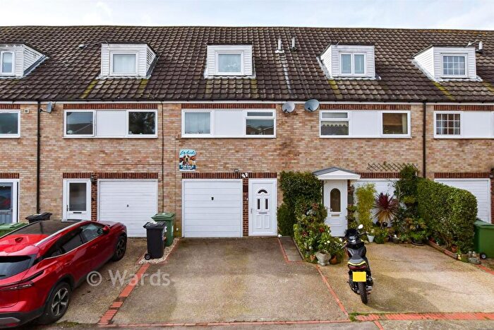3 Bedroom Terraced House For Sale In Northleigh Close, Loose, Maidstone, Kent, ME15