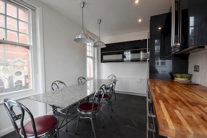 2 Bedroom Flat To Rent In Fairfield Gardens, Crouch End, London, N8