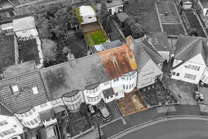 4 Bedroom Terraced House For Sale In Westfield Gardens, Harrow, HA3