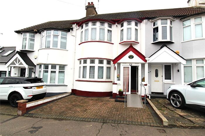 3 Bedroom Terraced House For Sale In Marguerite Drive, Leigh-On-Sea, Essex, SS9