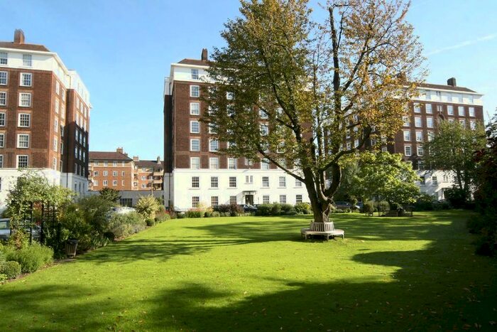 4 Bedroom Flat To Rent In Fitzjames Avenue, London, W14