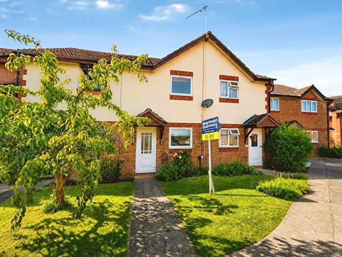 2 Bedroom Property To Rent In Georgina Close, March, PE15