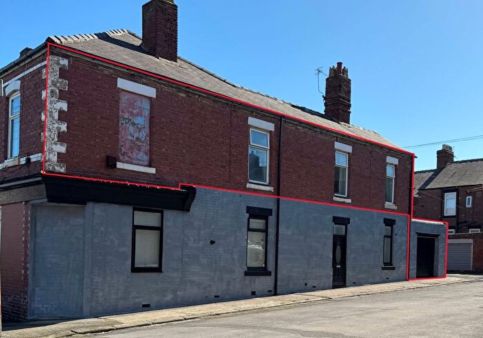 4 Bedroom End Of Terrace House For Sale In First Floor, Frederick Street, Seaham, Durham, SR7
