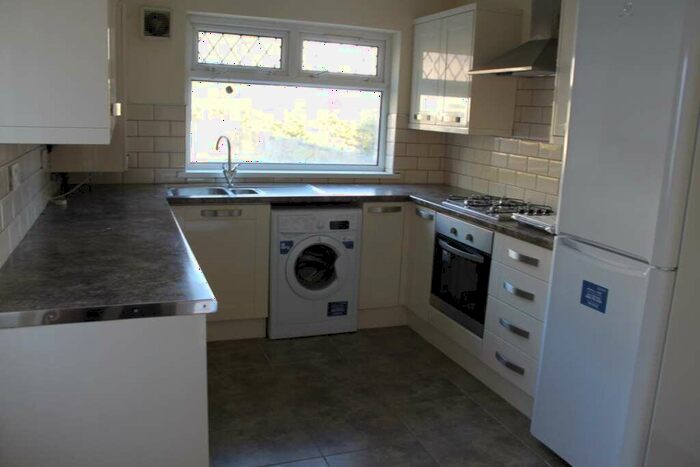 5 Bedroom Terraced House To Rent In Mackintosh Place, Roath, Cardiff, CF24