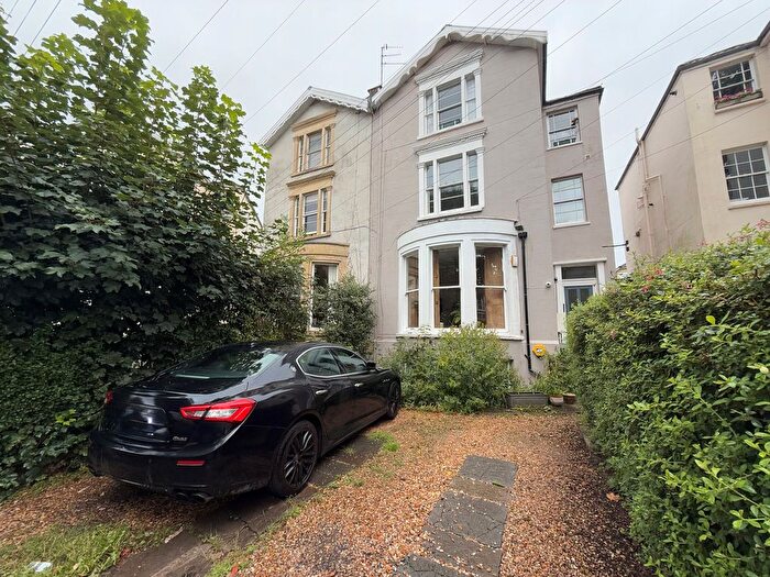 2 Bedroom Property To Rent In Hampton Park, Bristol, BS6