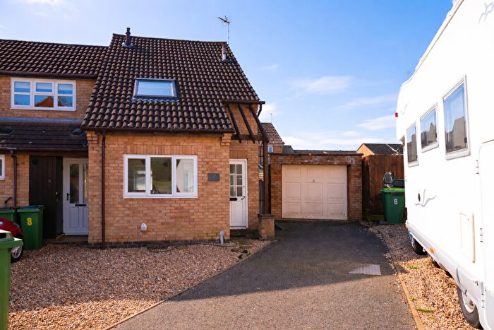 2 Bedroom Semi Detached House To Rent In Farley Way, Kirby Muxloe, Leicester, Leicestershire, LE9