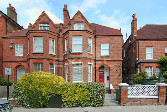 Studio To Rent In Lambolle Road, Belsize Park, NW3