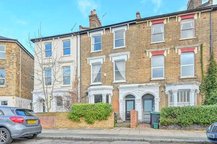 4 Bedroom Terraced House To Rent In Florence Road, Finsbury Park, N4