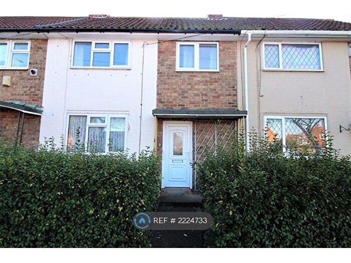 2 Bedroom Terraced House To Rent In Retford Grove, Hull, HU9