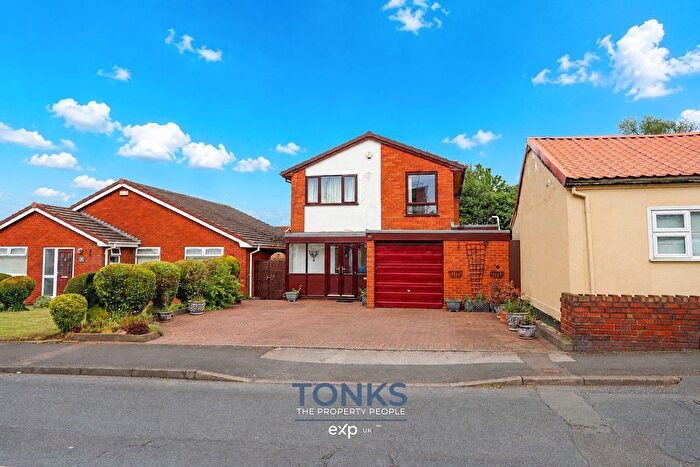 4 Bedroom Detached House For Sale In Mogul Lane, Halesowen, B63