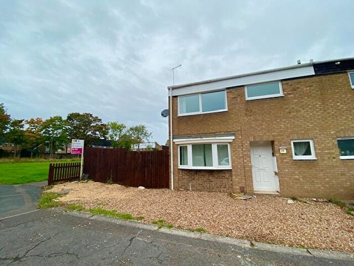 3 Bedroom House To Rent In Flitton Court, Stony Stratford, Milton Keynes, MK11