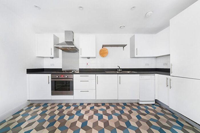 2 Bedroom Flat To Rent In Spa Road, South Bermondsey, SE16