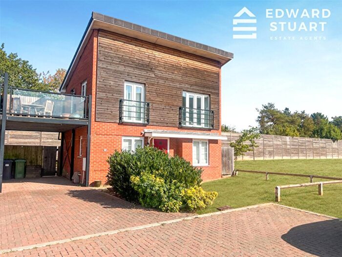 2 Bedroom Detached House For Sale In Forbes Drive, Peterborough, Cambridgeshire, PE7