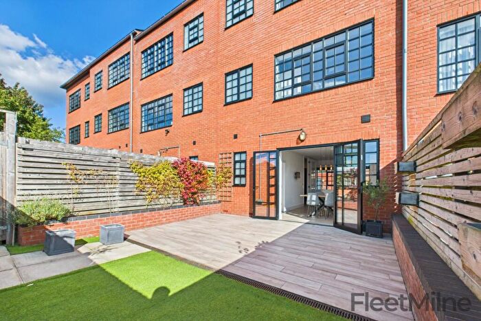 3 Bedroom Town House To Rent In Pemberton Street, The Jewellery Quarter, Birmingham, B18