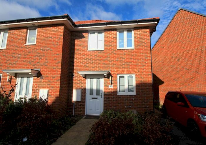 3 Bedroom Semi-Detached House To Rent In Millyard Road, Aylesham CT3