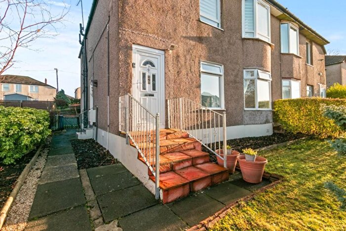 3 Bedroom Flat For Sale In Aikenhead Road, King's Park, G44